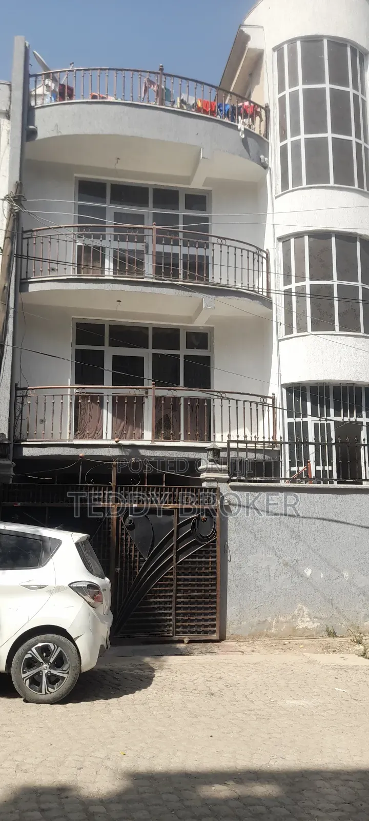 5bdrm House in Haile Garment, Nifas Silk-Lafto for sale