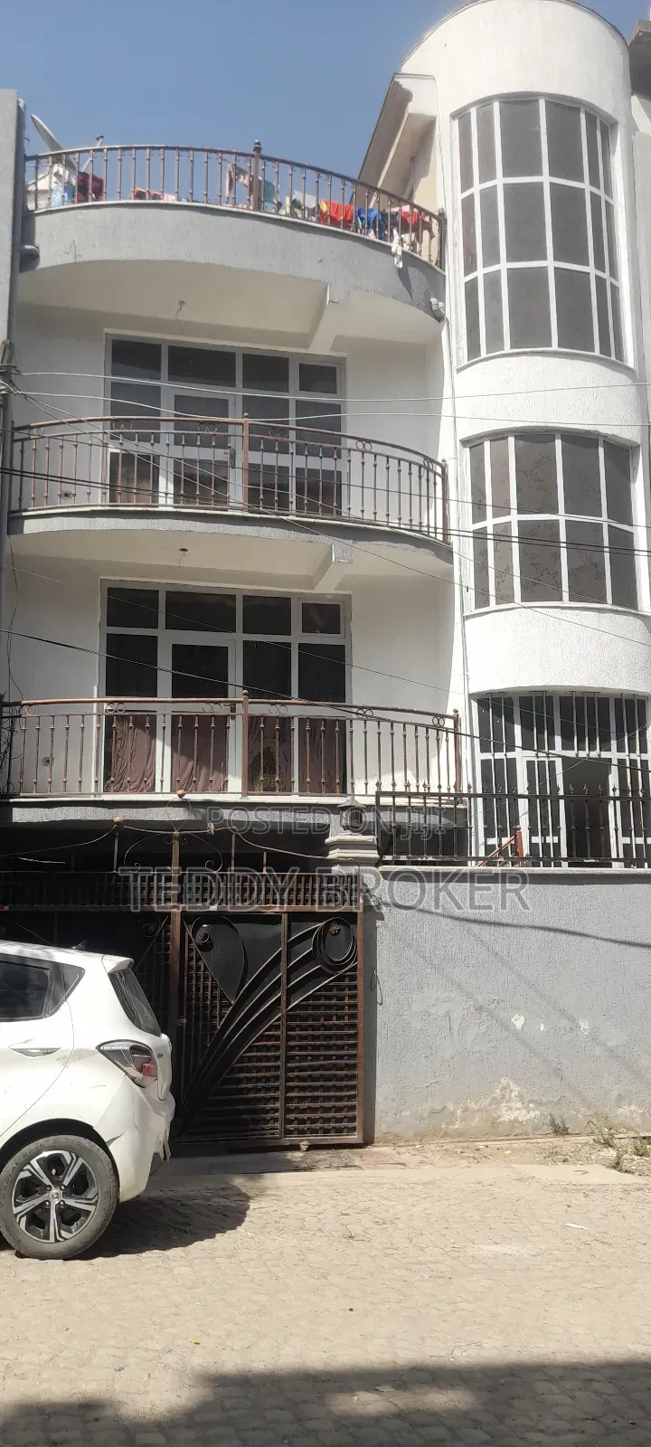 5bdrm House in Haile Garment, Nifas Silk-Lafto for sale