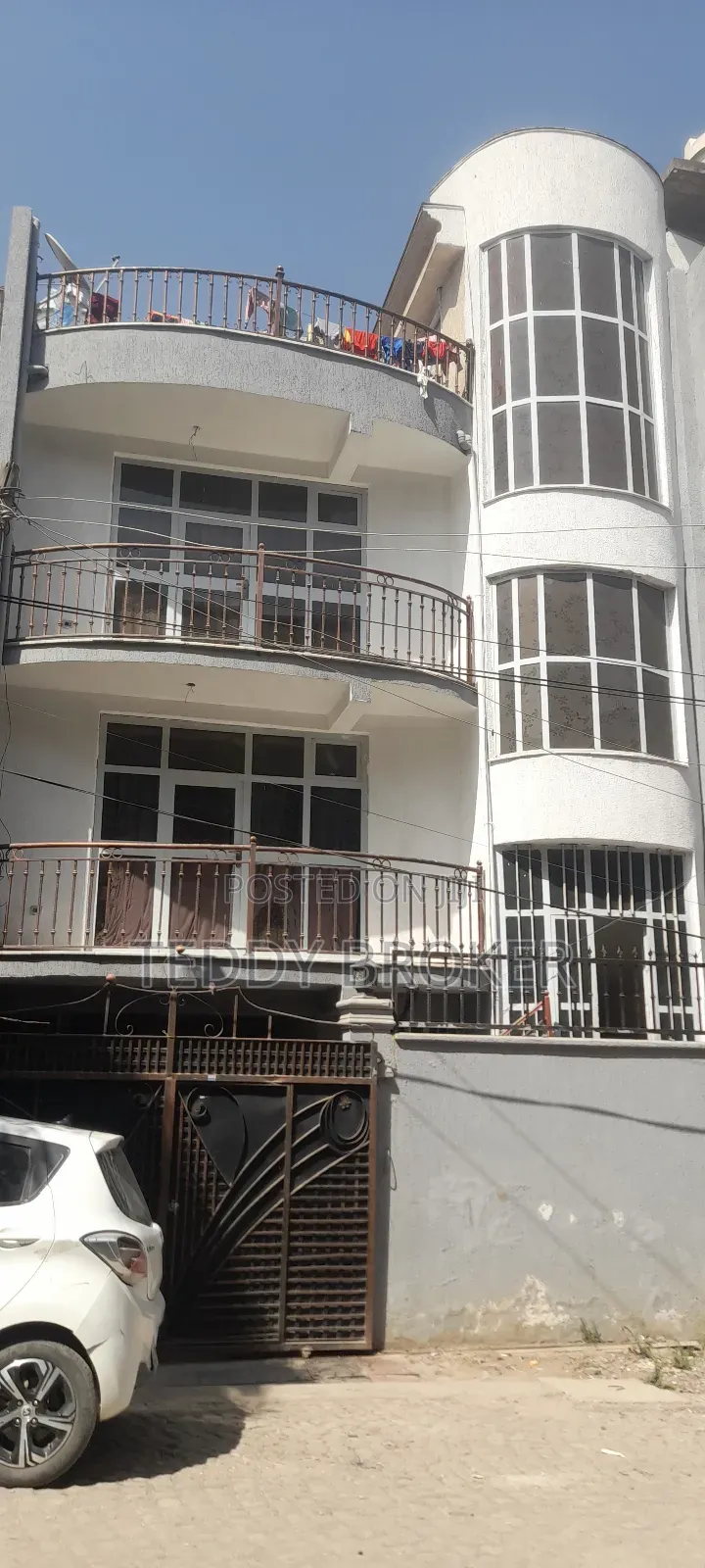5bdrm House in Haile Garment, Nifas Silk-Lafto for sale