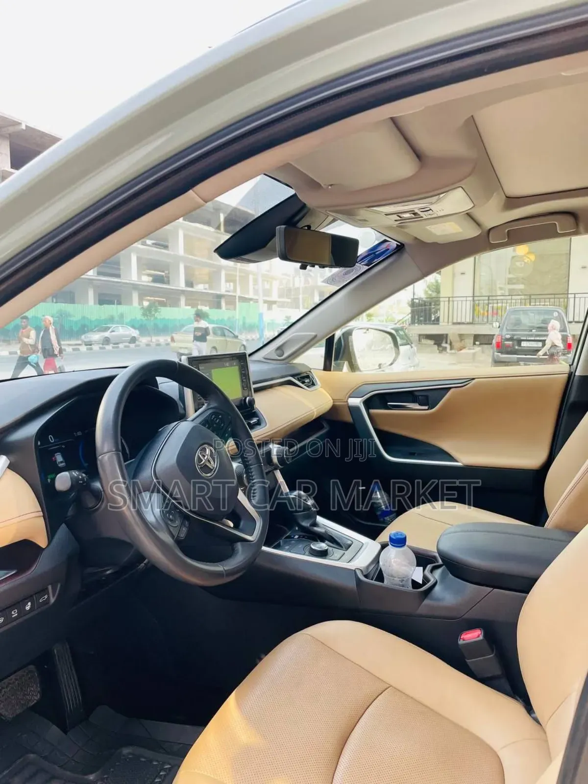 Toyota RAV4 2022 Green