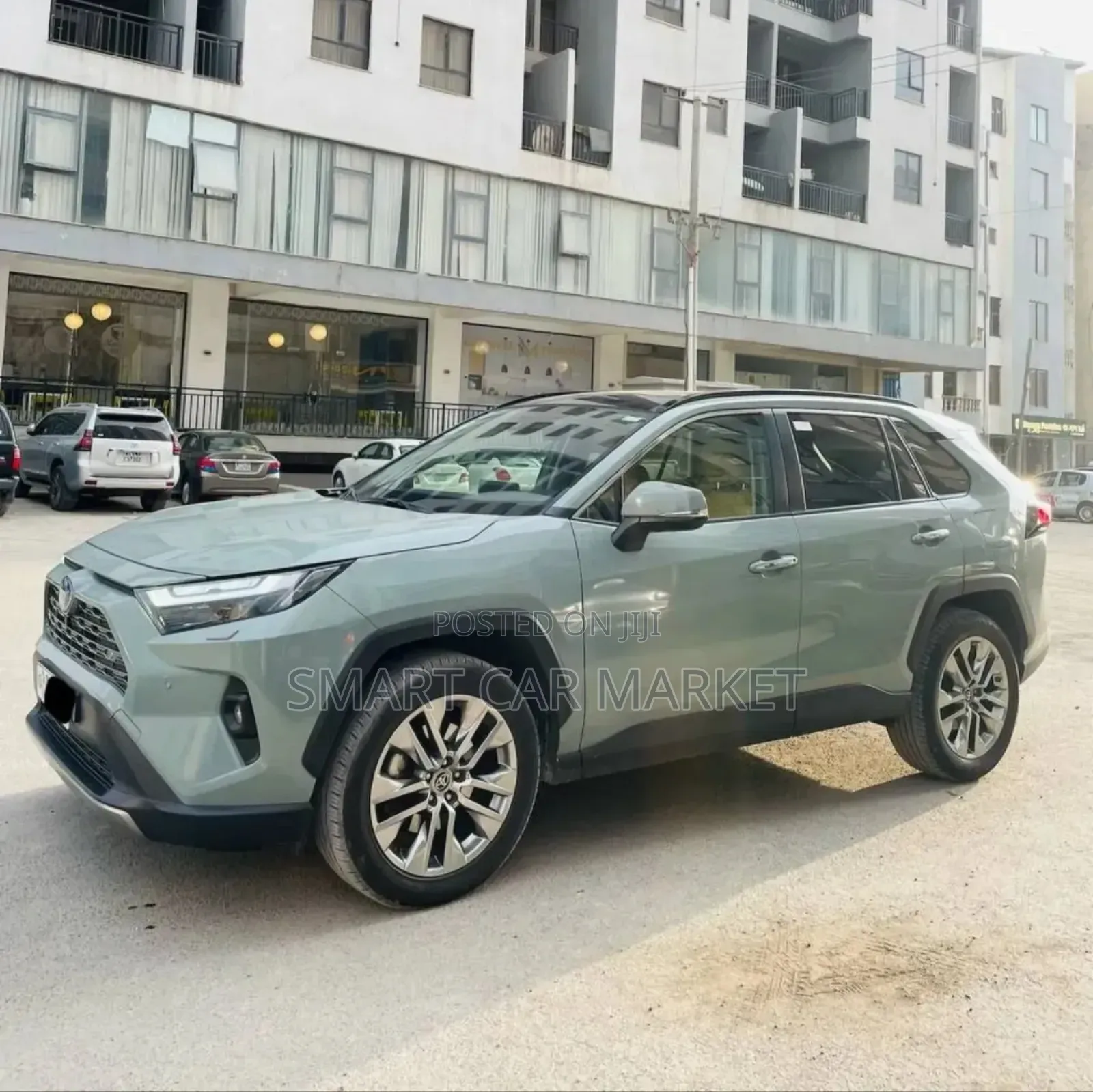 Toyota RAV4 2022 Green