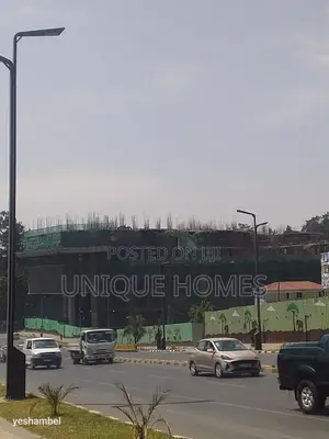 3bdrm Apartment in Jenboro Realstate, Lideta for sale