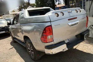 Toyota Hilux Revo Single Cab Deisel 2.8 AWD 2019 Silver