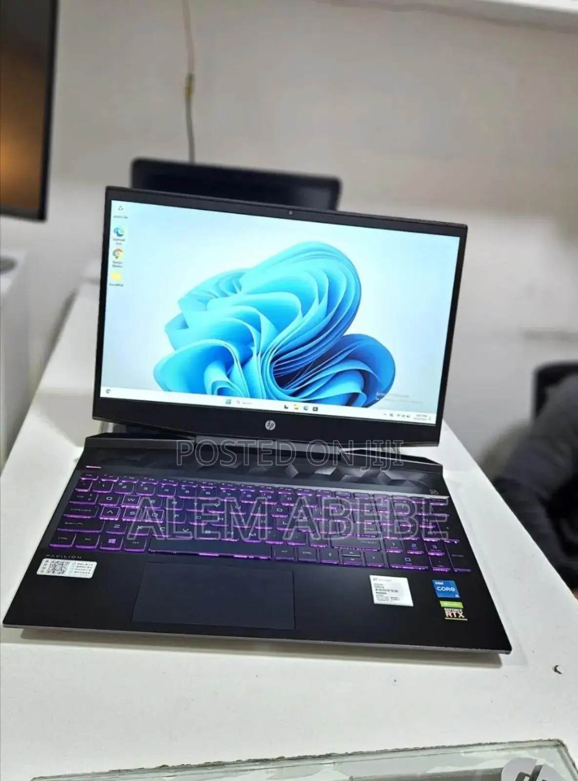 New Laptop HP Pavilion Power 15 16GB Intel Core i5 SSD 512GB