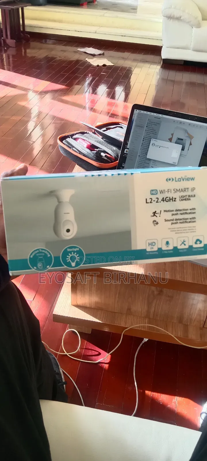 Smart Security Camera That Plug Into Bulb