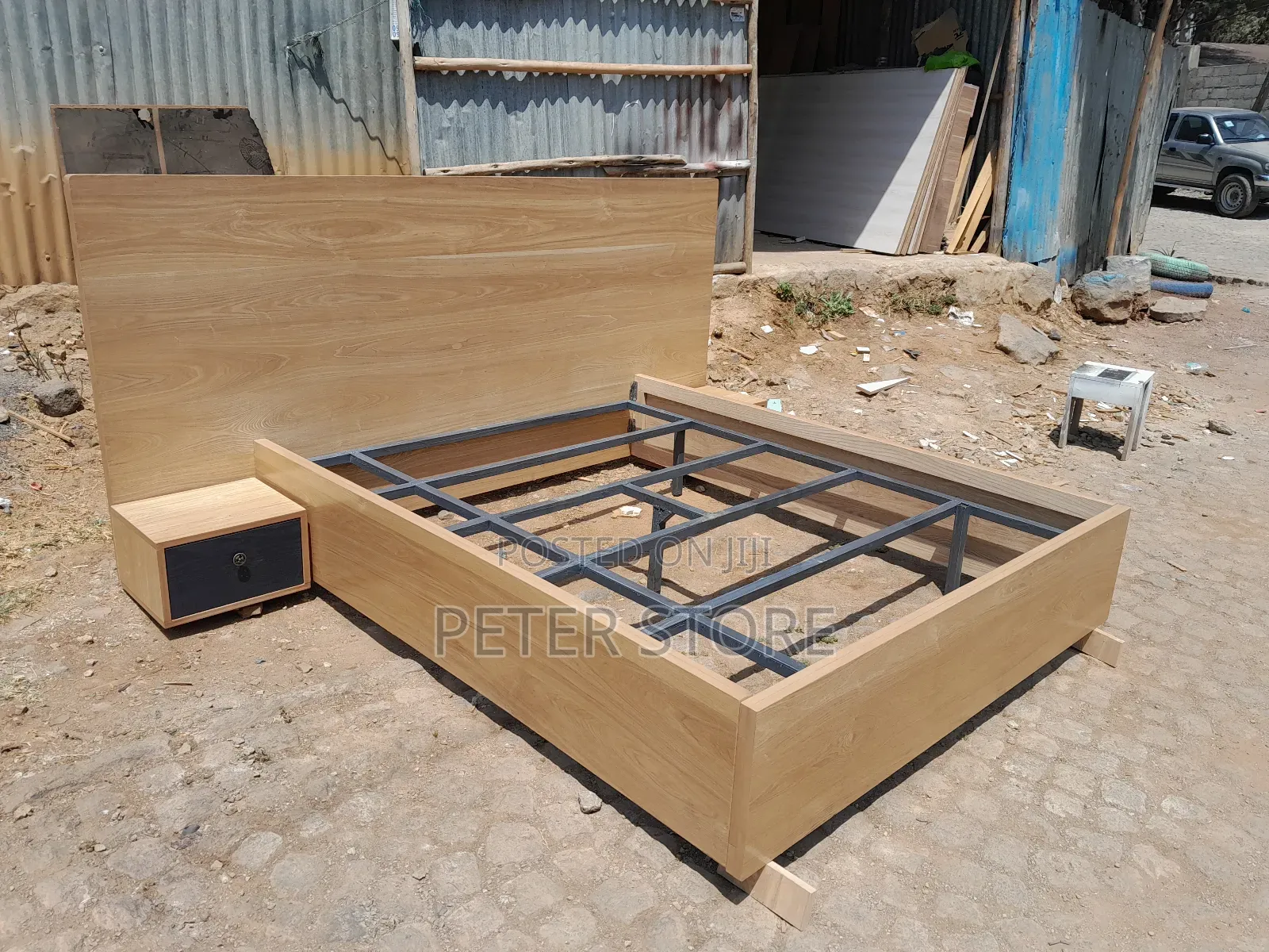 Hock Material 1.50cm Bed