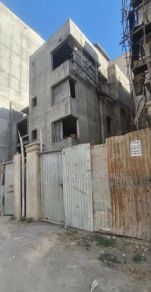 8bdrm House in Ayat, G+3 House For, Bole for sale