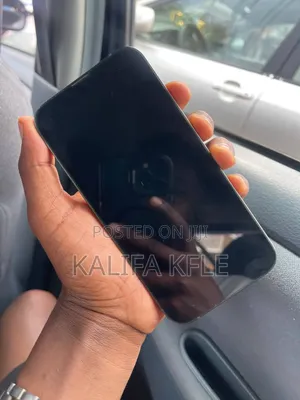 Apple iPhone 13 128 GB Green