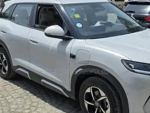 BYD Yuan Up 2025 Silver