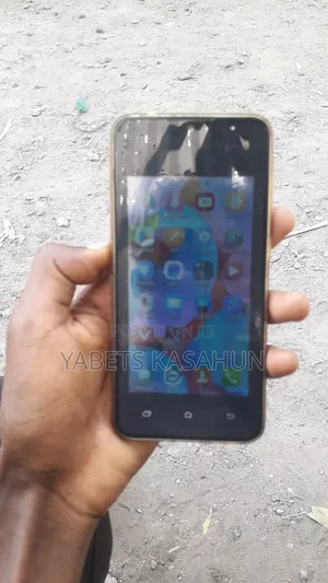 Itel S17 S661W 16 GB Black