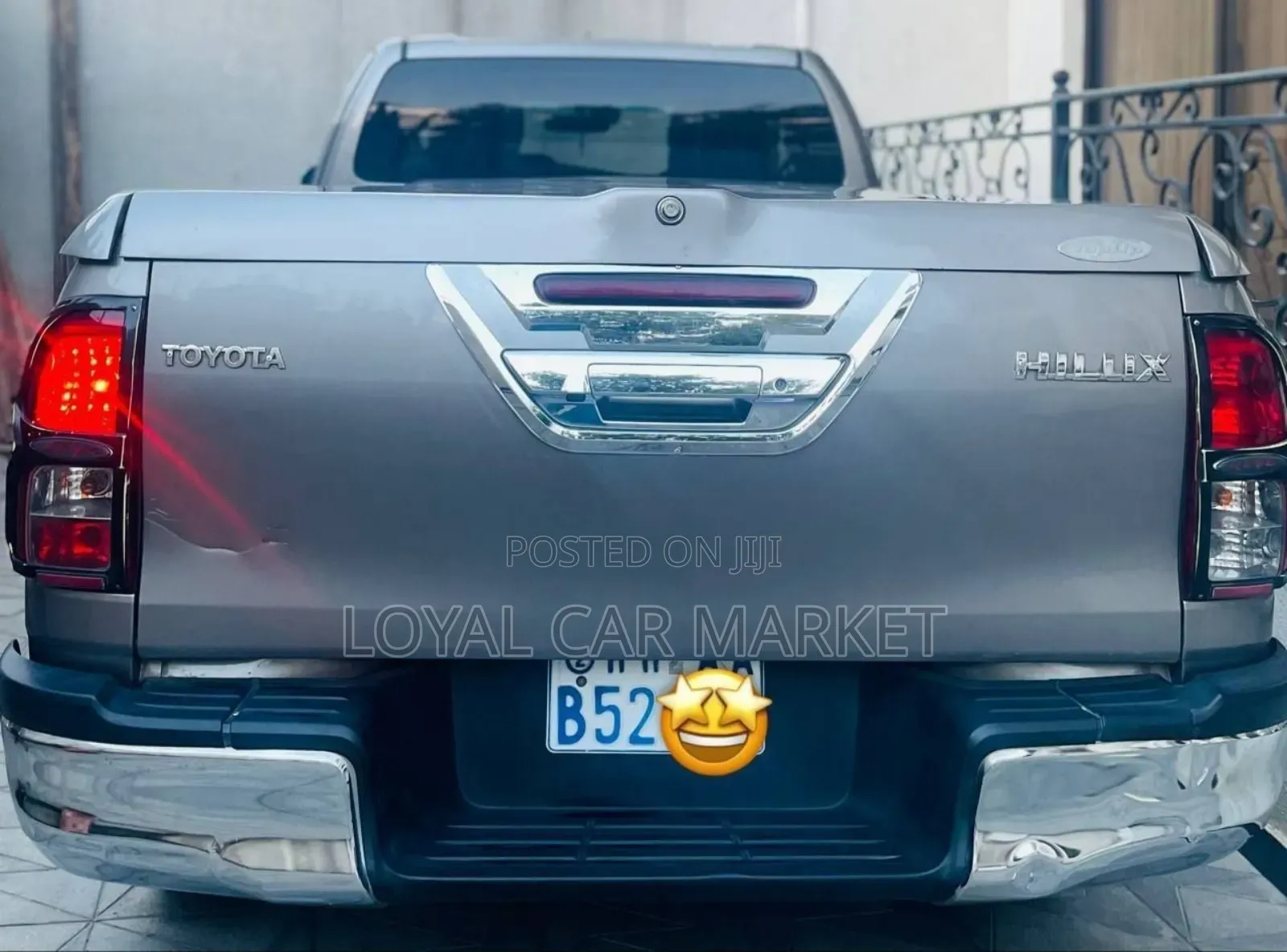 Toyota Hilux 2020 Gray