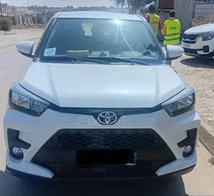 Toyota Raize 2023 White