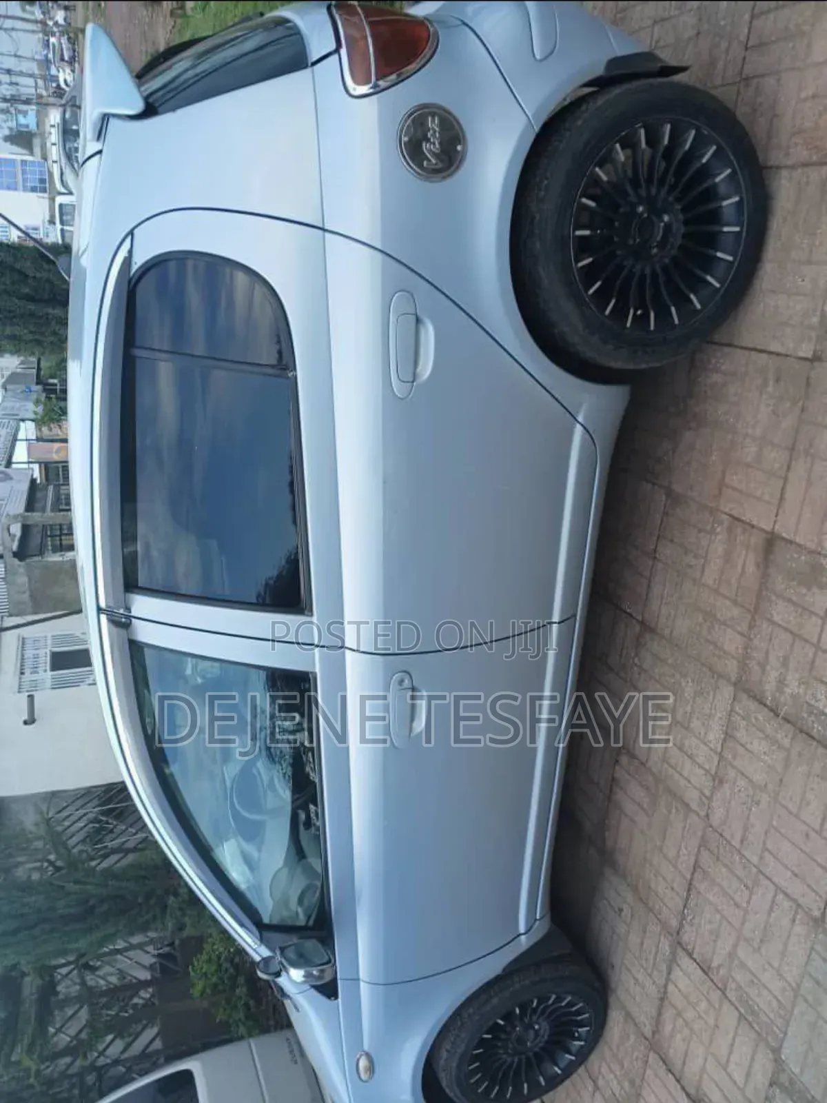 Toyota Vitz 2004 Silver