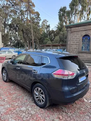 Nissan X-Trail 2015 Gray