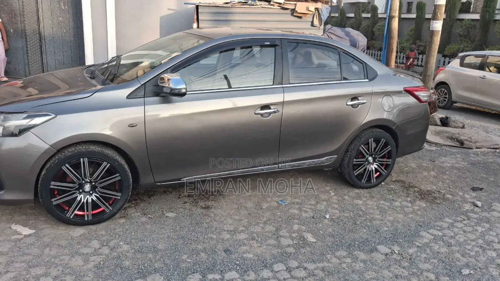 Toyota Yaris 2016 Gray