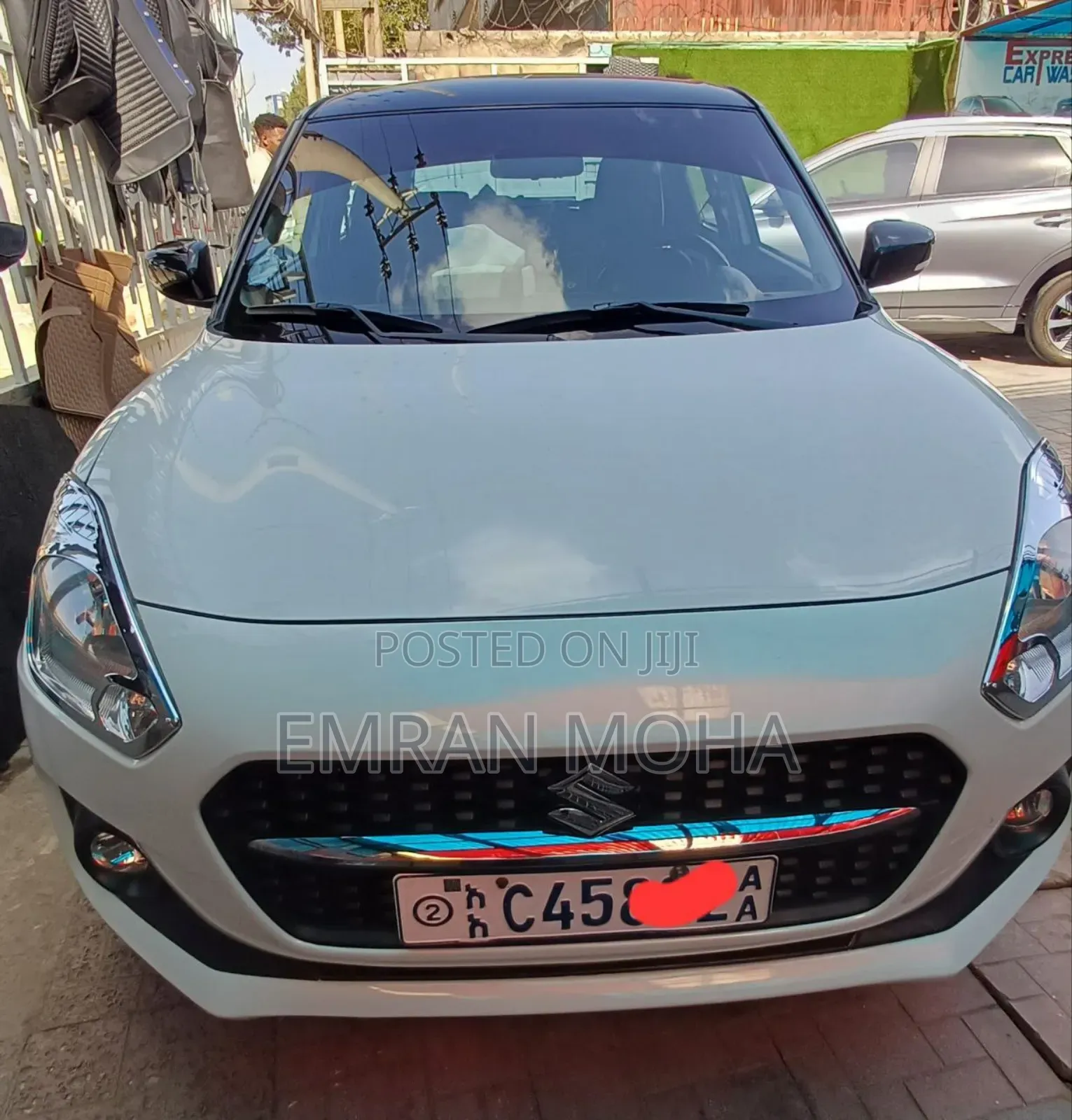 Suzuki Swift 2022 White