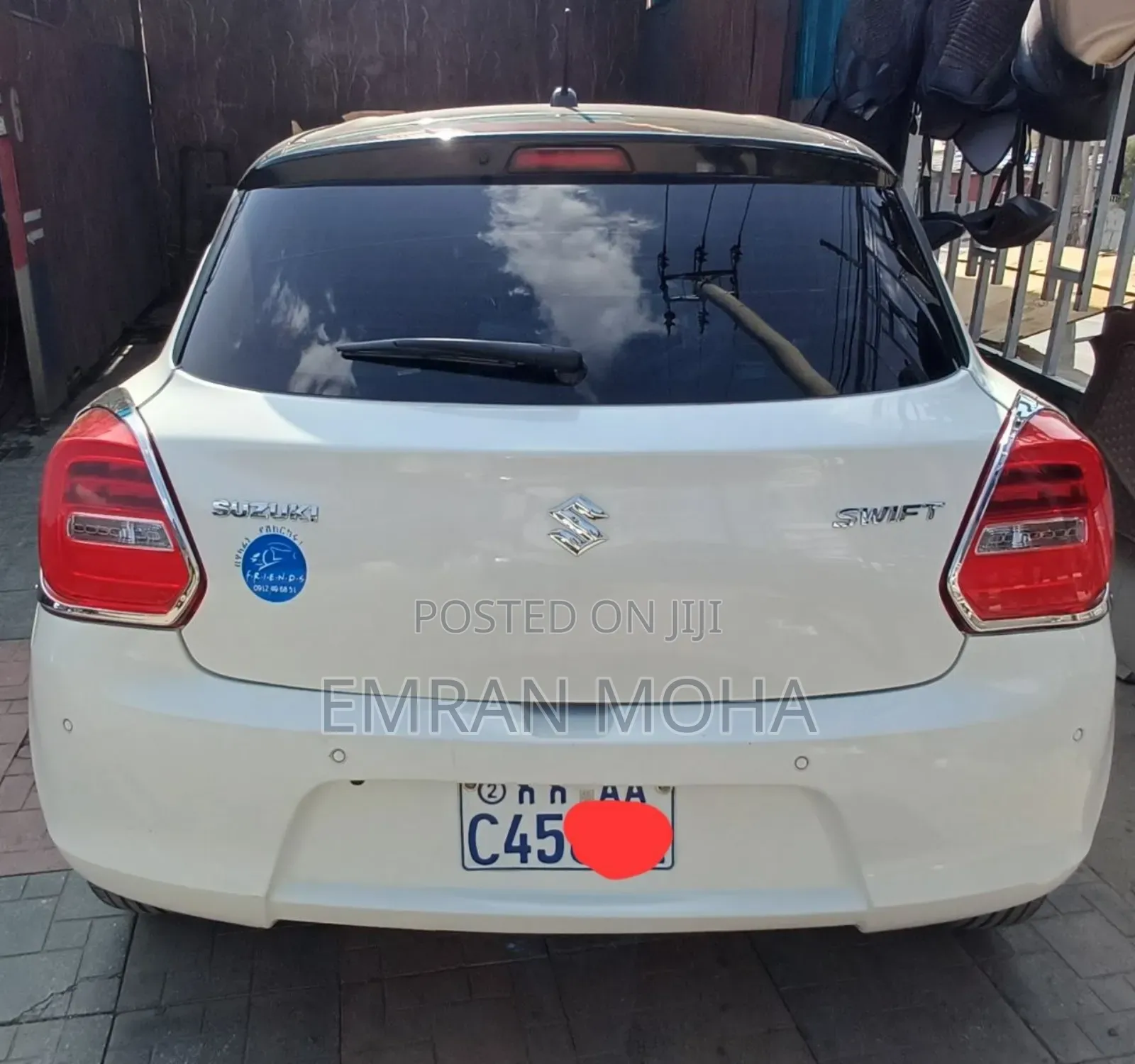 Suzuki Swift 2022 White