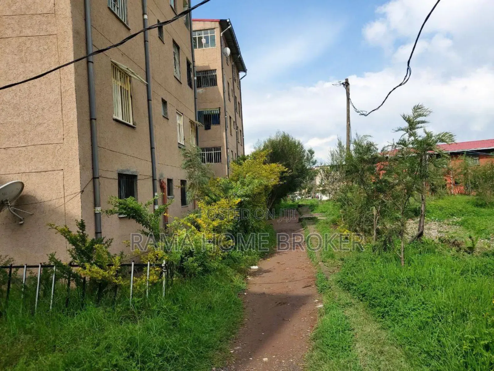 Furnished 3bdrm Condo in ቦሌ አራብሳ ኮንዶሚኒየም, Yeka for sale