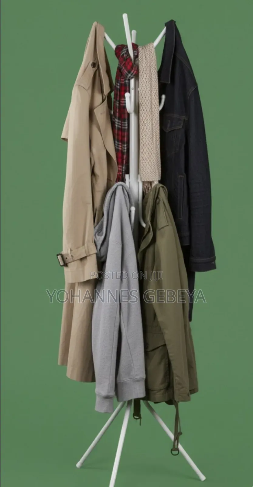 12 Hook Coat Hanging Stand