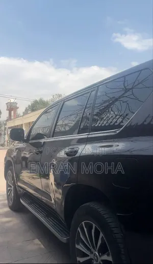 Toyota Land Cruiser Prado 2018 Brown