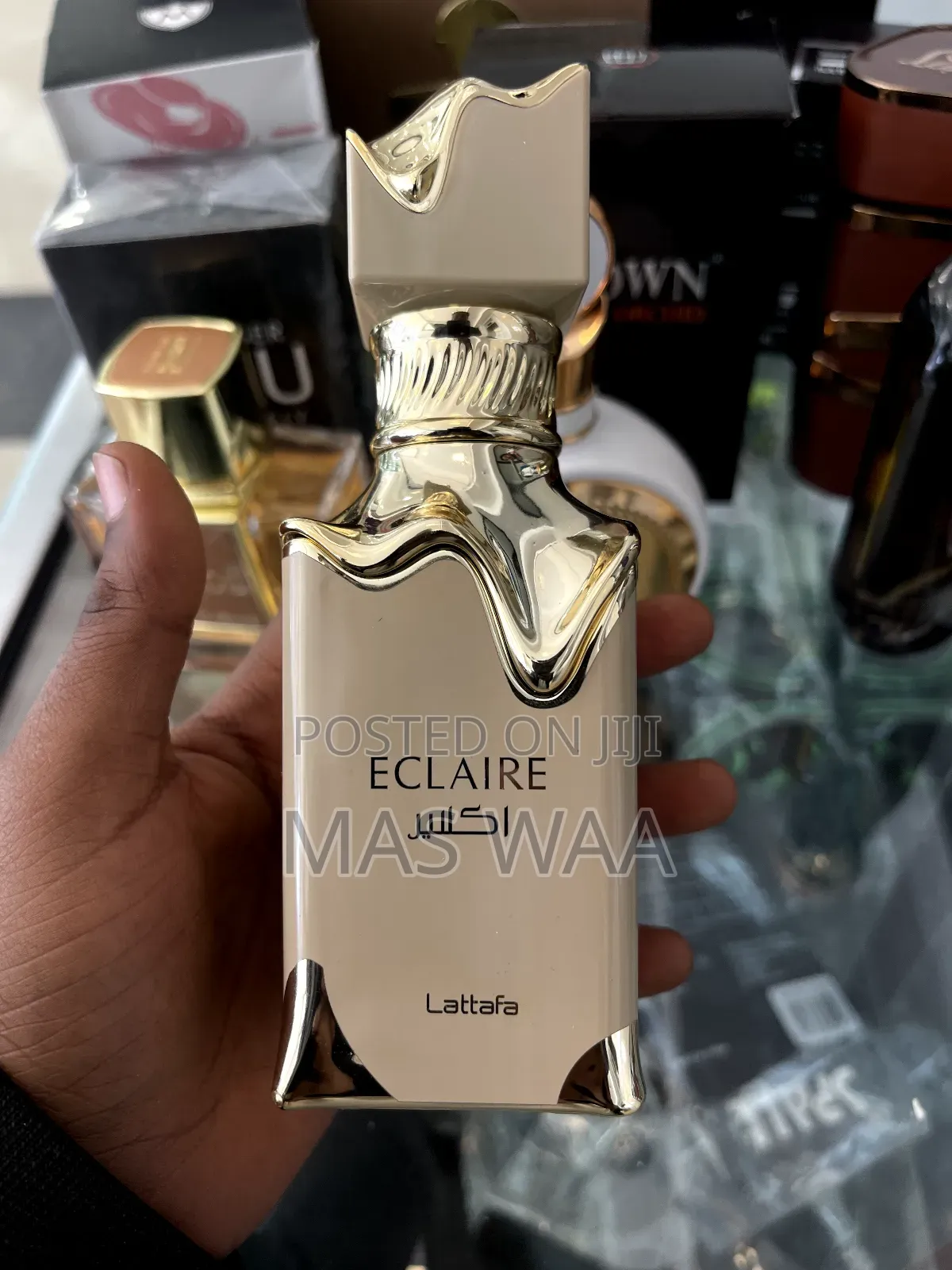 Eclaire Perfume