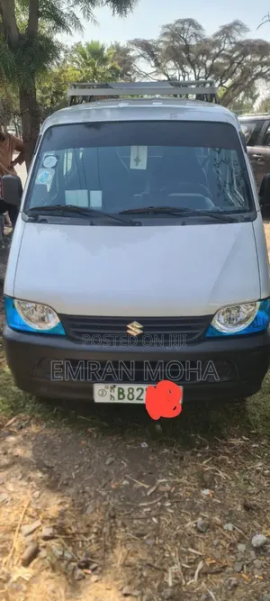 Suzuki Eeco 2024 Silver