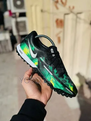 Nike Phantom ’’Shock Wave’’Multicolored Foot Ball Shoes