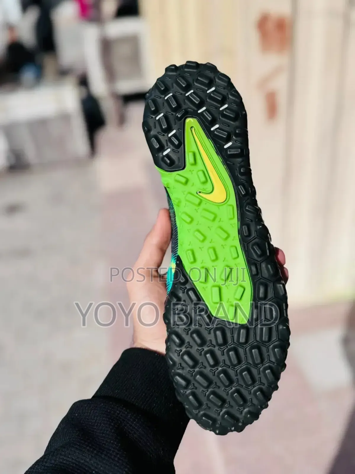 Nike Phantom ’’Shock Wave’’Multicolored Foot Ball Shoes