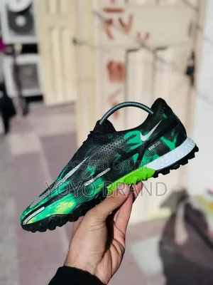 Nike Phantom ’’Shock Wave’’Multicolored Foot Ball Shoes