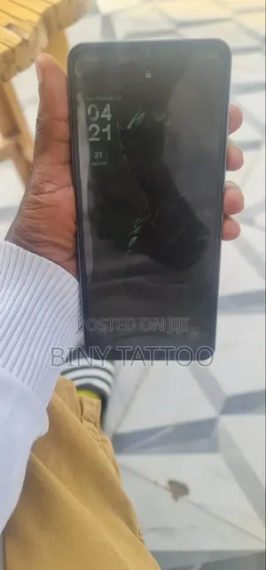 New Samsung Galaxy M06 5G 128 GB Silver