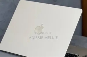 New Laptop Apple MacBook Air 2024 M3 13-inch 16GB Apple M4 SSD 256GB