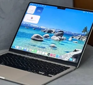 New Laptop Apple MacBook Air 2024 M3 13-inch 16GB Apple M4 SSD 256GB