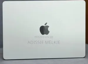 New Laptop Apple MacBook Air 2024 M3 13-inch 16GB Apple M4 SSD 256GB