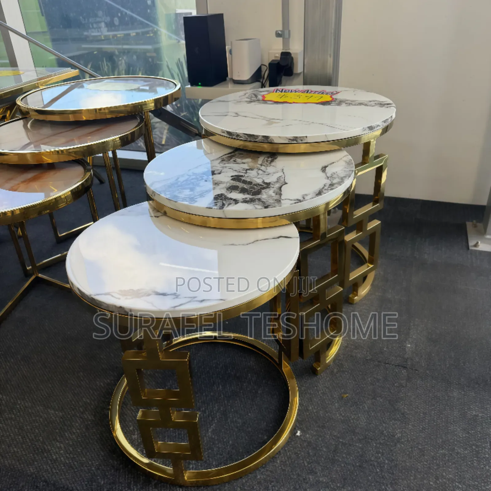 አስደናቂ ኮፊ ቴብሎች – Epoxy-Made Coffee Tables