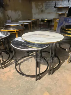አስደናቂ ኮፊ ቴብሎች – Epoxy-Made Coffee Tables