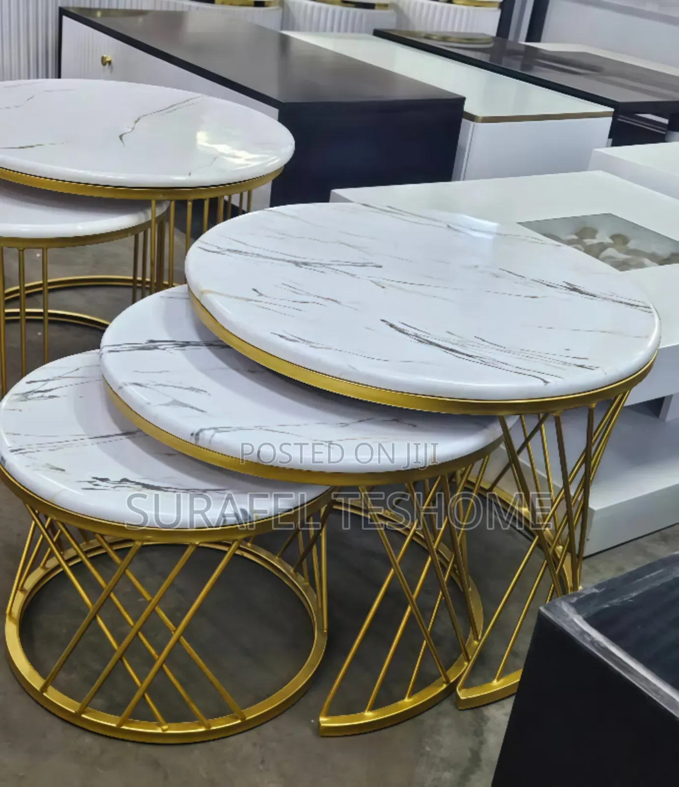አስደናቂ ኮፊ ቴብሎች – Epoxy-Made Coffee Tables