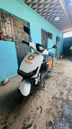 Motorcycle 2025 Orange