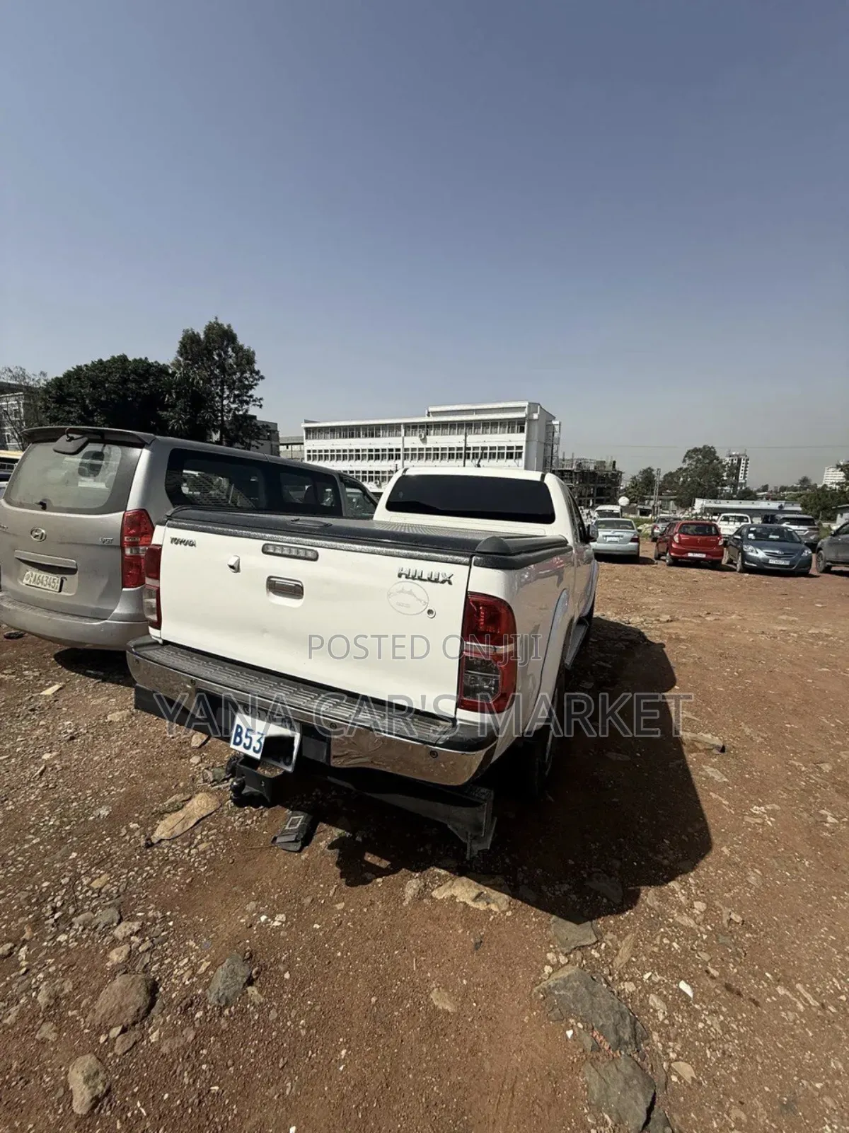 Toyota Hilux 2014 White