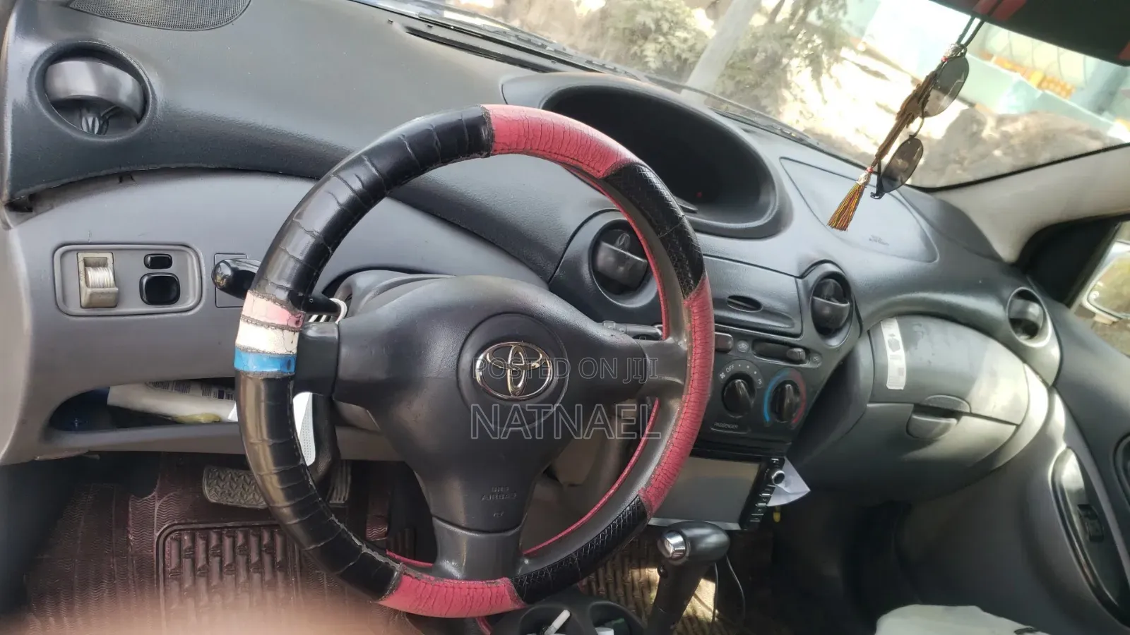 Toyota Vitz 1.0 FWD 3dr 2002 Silver