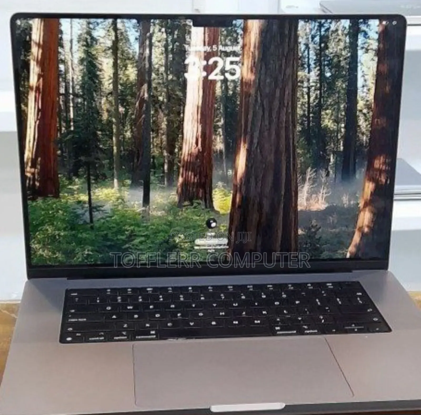 New Laptop Apple MacBook Pro M1 16GB AMD A6 SSD 1T