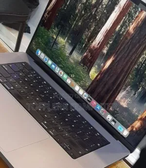 New Laptop Apple MacBook Pro M1 16GB AMD A6 SSD 1T