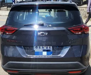 Chevrolet Orlando 2023 Gray