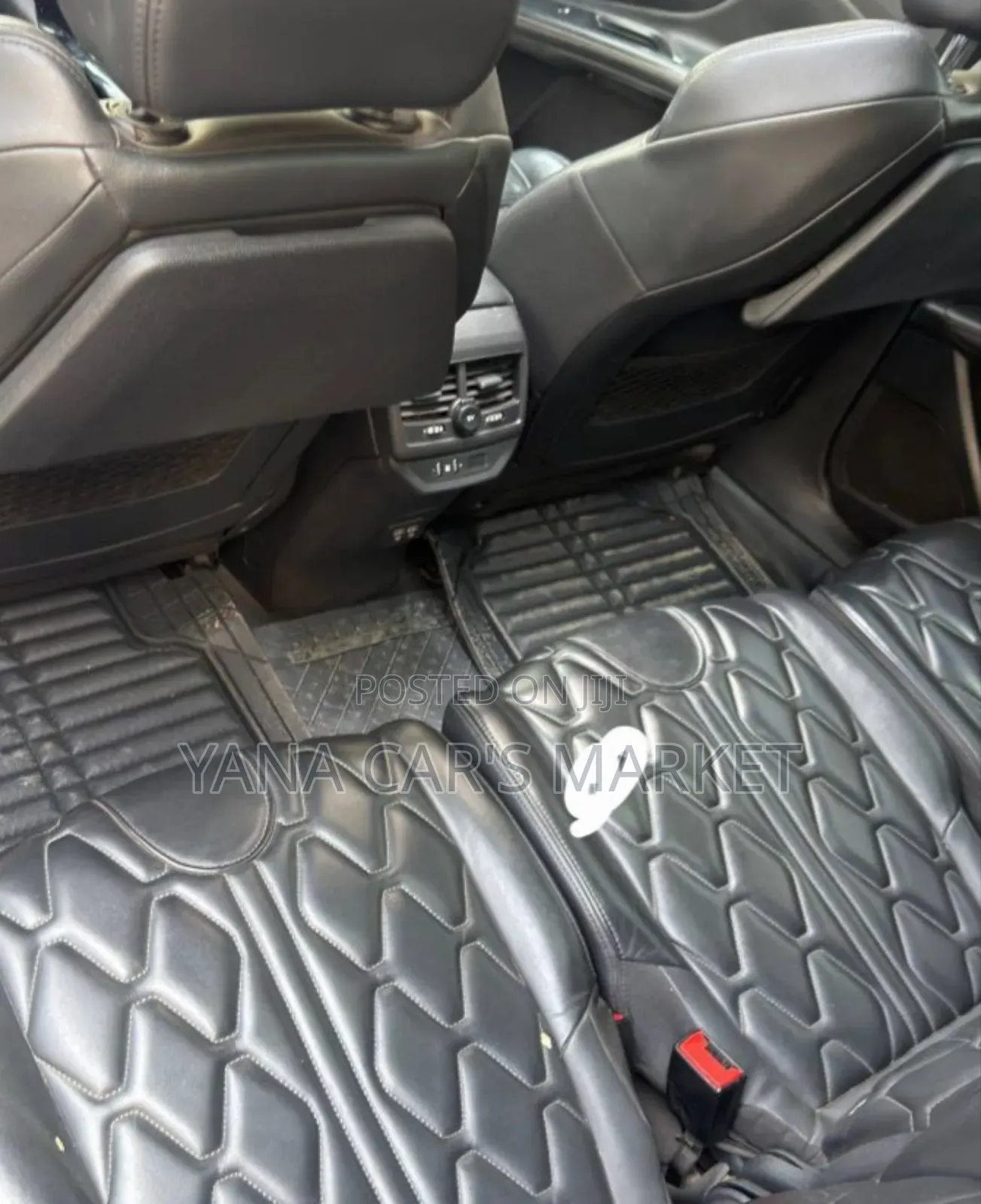 Peugeot 5008 2021 White