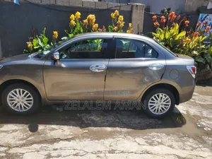 Suzuki Dzire 2023 Gray