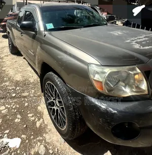 Toyota Tacoma 2009 Green