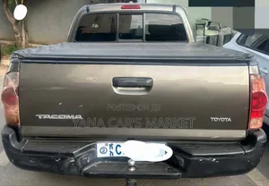 Toyota Tacoma 2009 Green