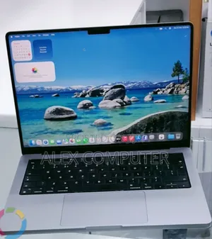 New Laptop Apple MacBook Pro M1 16GB Apple M1 Pro SSD 1T