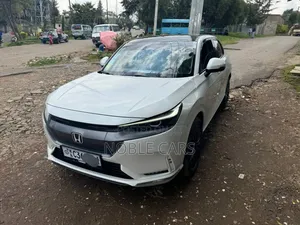 Honda e:NS1 2023 White