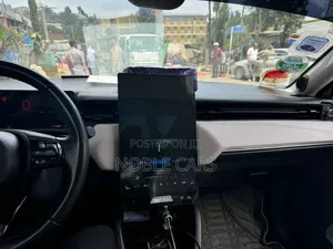 Honda e:NS1 2023 White