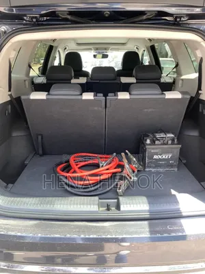 Volkswagen ID.6 2022 Blue